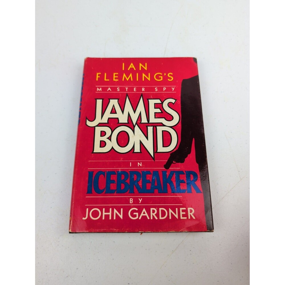 John Gardner - ICEBREAKER - James Bond novel - 1st American Edition 1983